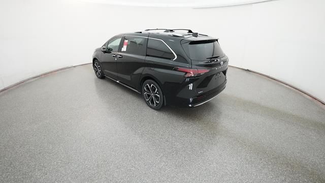 2025 Toyota Sienna Platinum 2