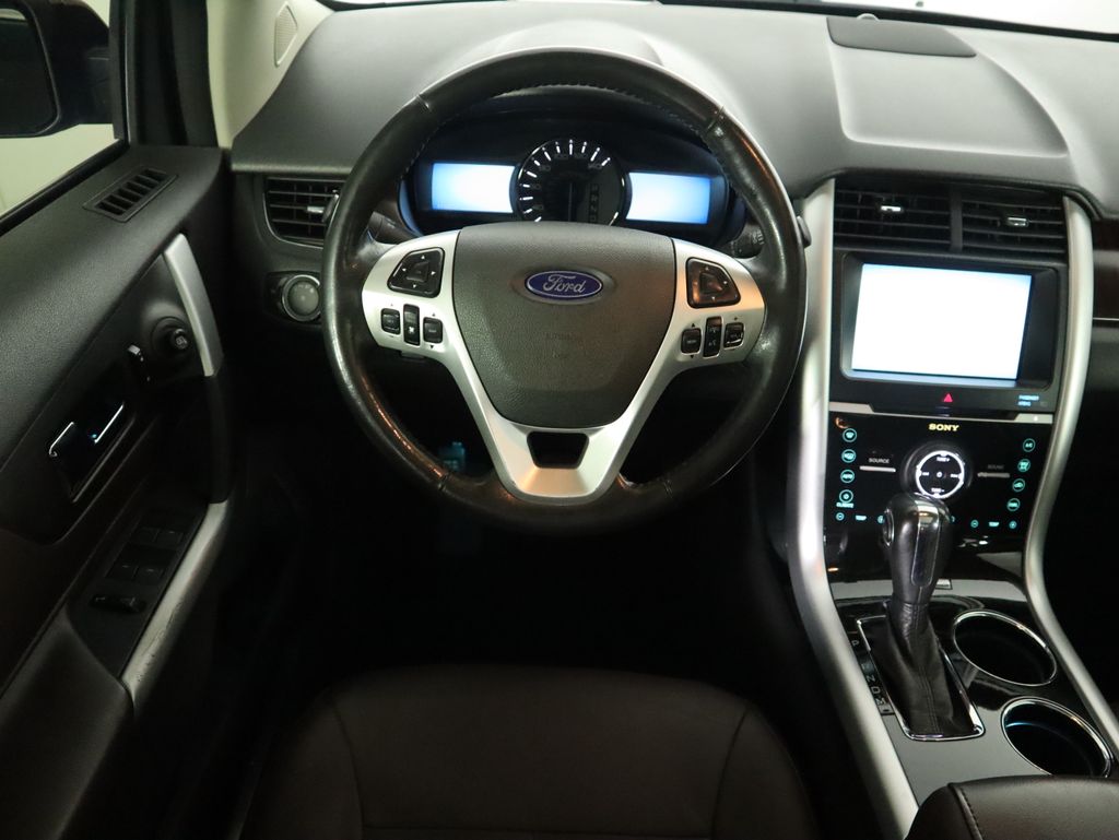Thumbnail: 2011 Ford Edge - 10