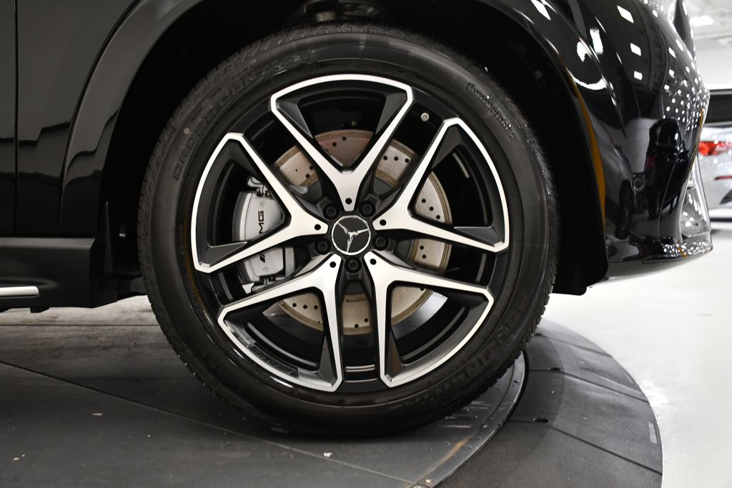 Thumbnail: 2025 Mercedes-Benz GLE - 17