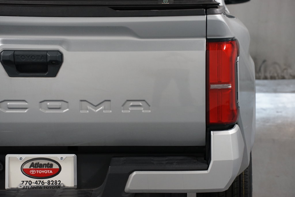 Thumbnail: 2024 Toyota Tacoma - 10