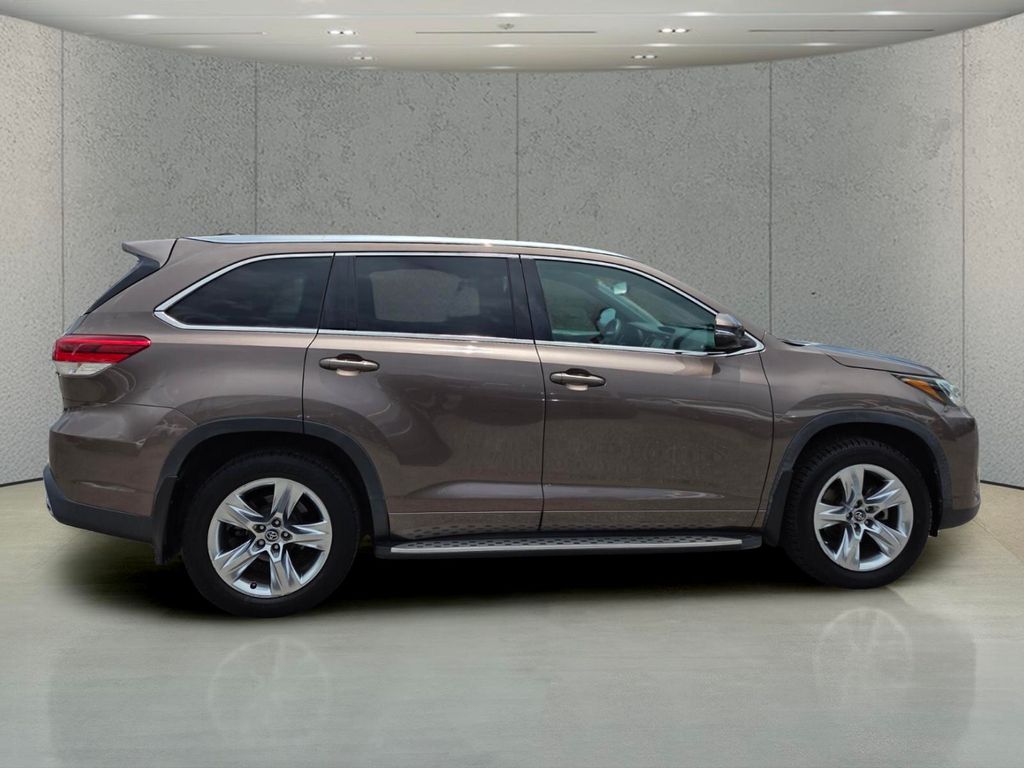 Used 2019 Toyota Highlander SUV
