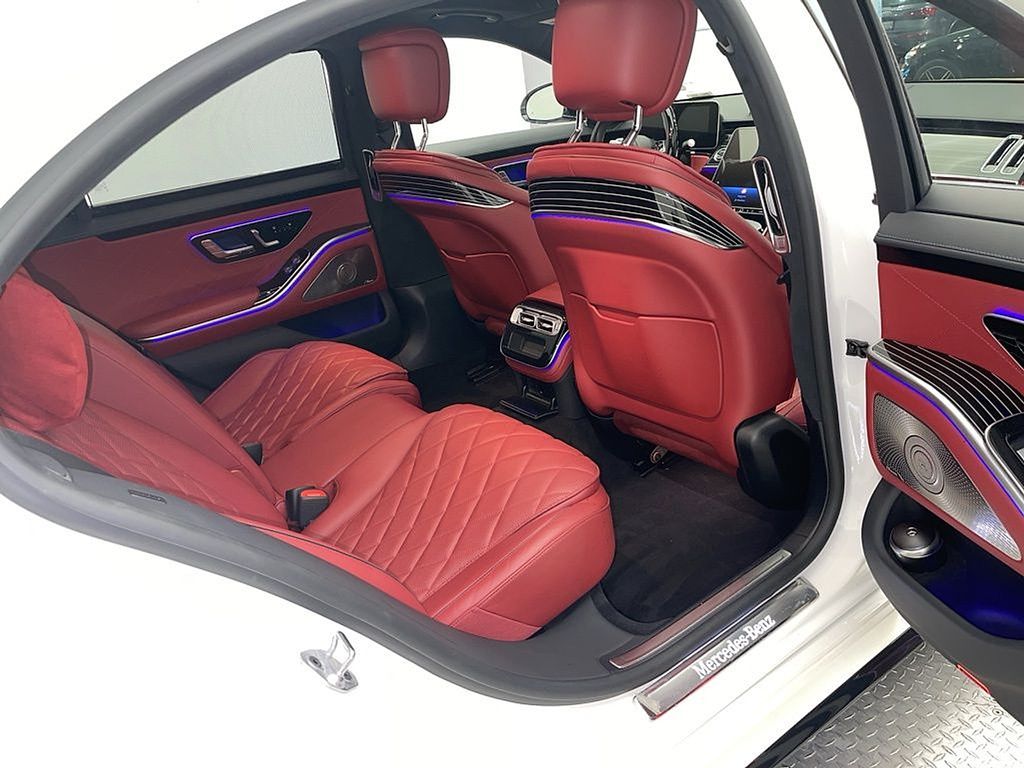 Thumbnail: 2022 Mercedes-Benz S-Class - 7