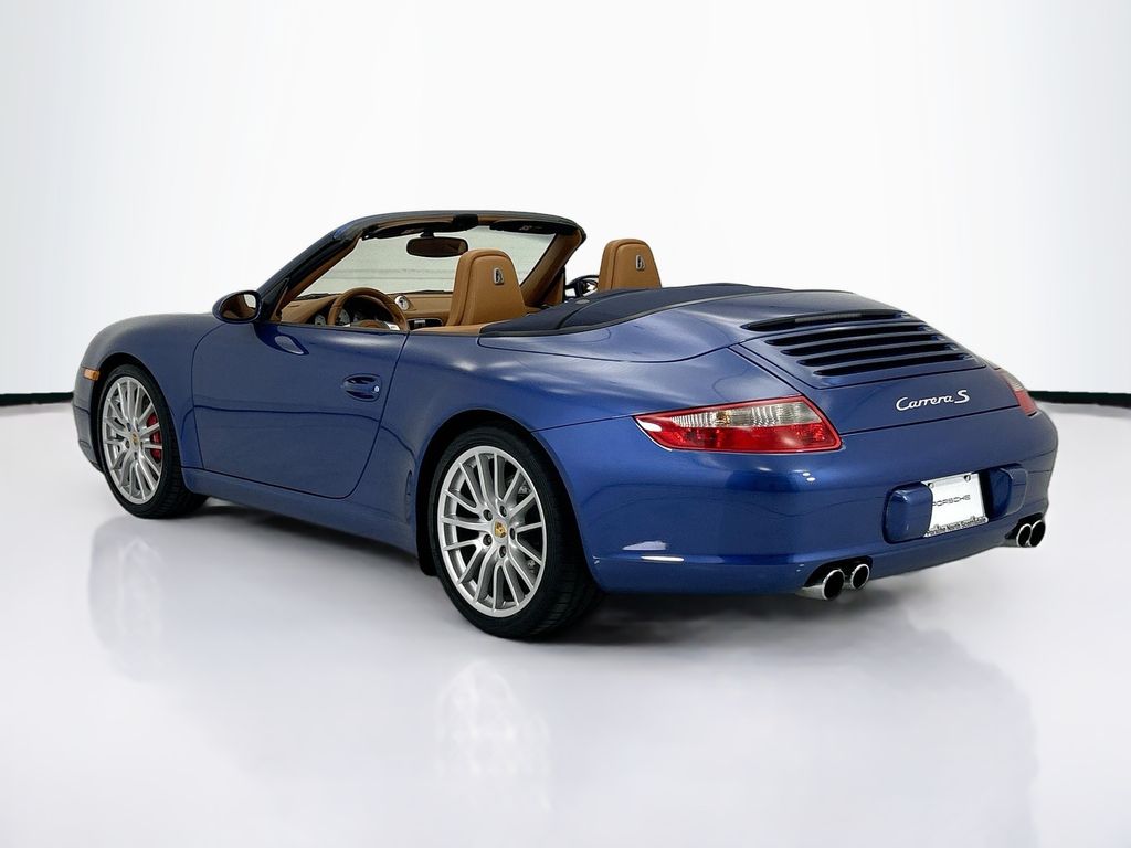 Thumbnail: 2006 Porsche 911 - 3