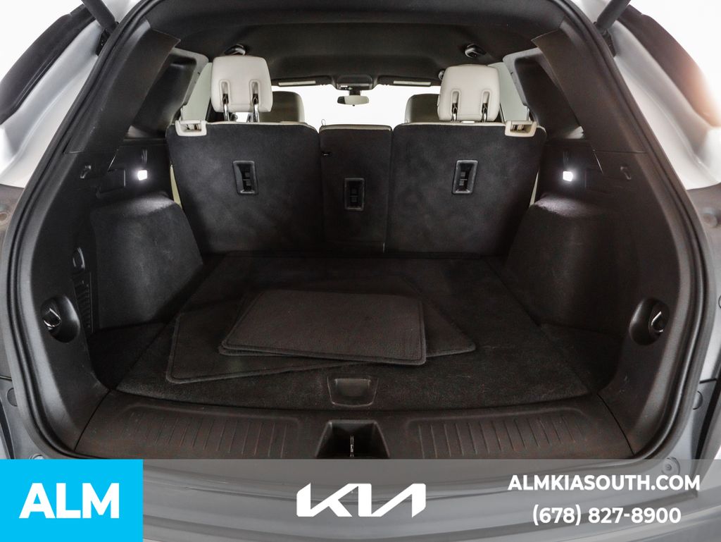 2019 Cadillac XT5 Base photo 19