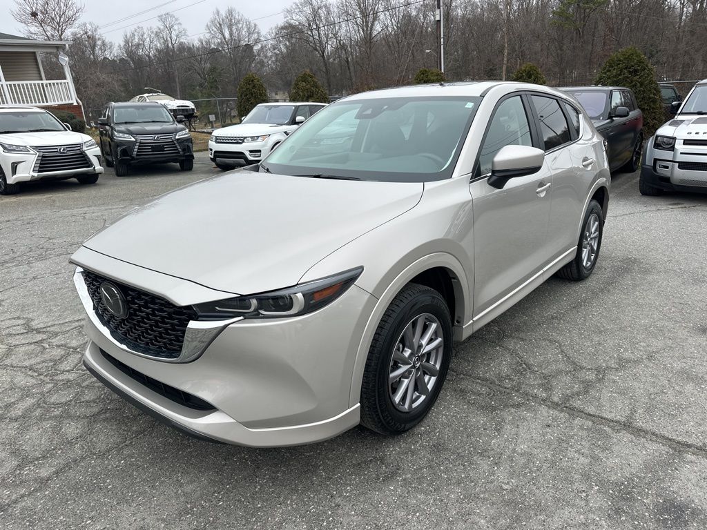 2025 Mazda CX-5 2.5 S Preferred Package's photo