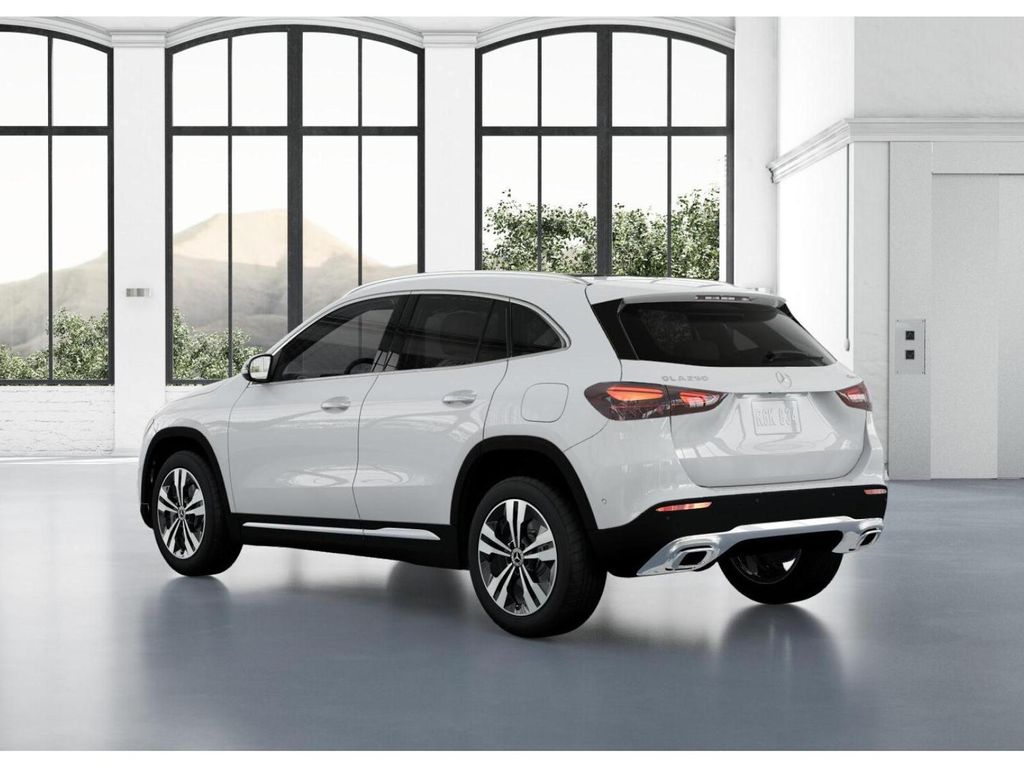 Thumbnail: 2026 Mercedes-Benz GLA - 29