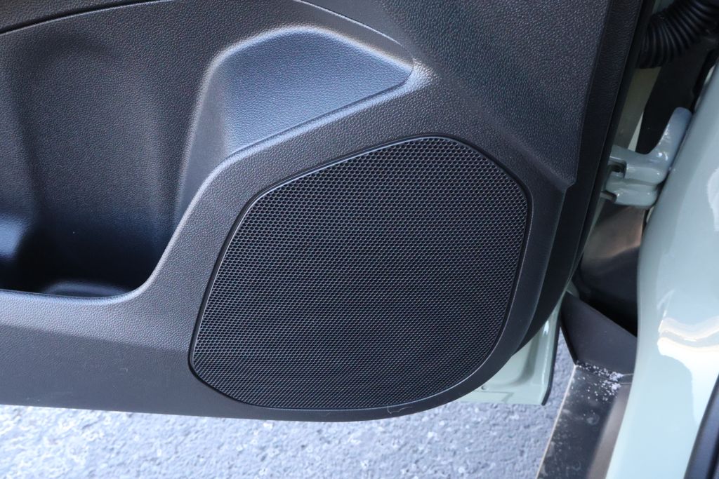 Thumbnail: 2026 Chevrolet Trax - 18