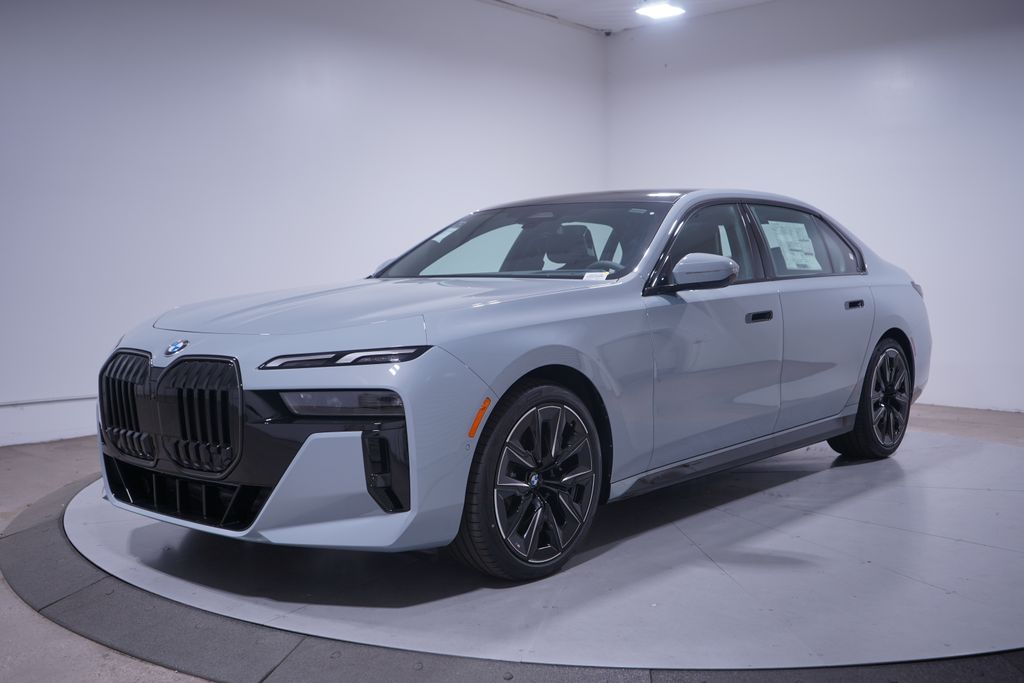 Thumbnail: 2026 BMW 7 Series - 1