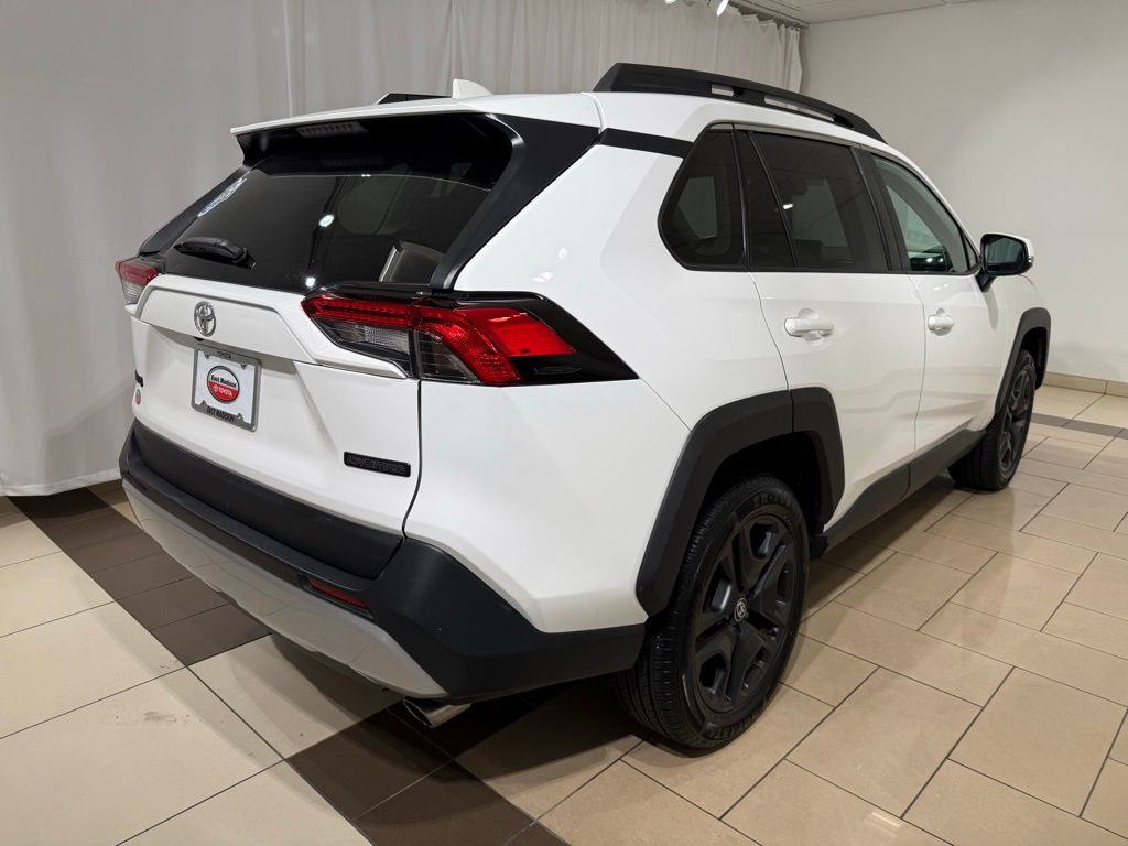 Thumbnail: 2024 Toyota RAV4 - 5