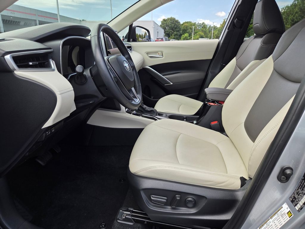 Used 2023 Toyota Corolla Cross SUV