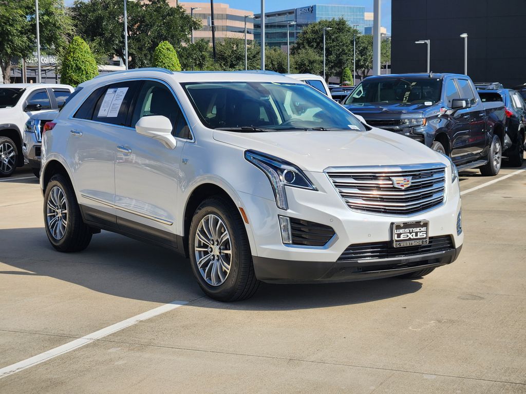 2018 Cadillac XT5 Luxury White at Bayshore Chrysler Jeep Dodge Ram