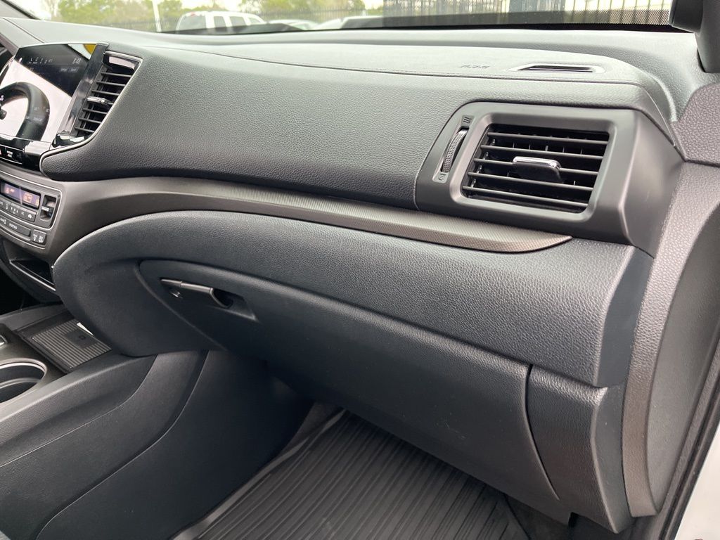 Thumbnail: 2023 Honda Passport - 29