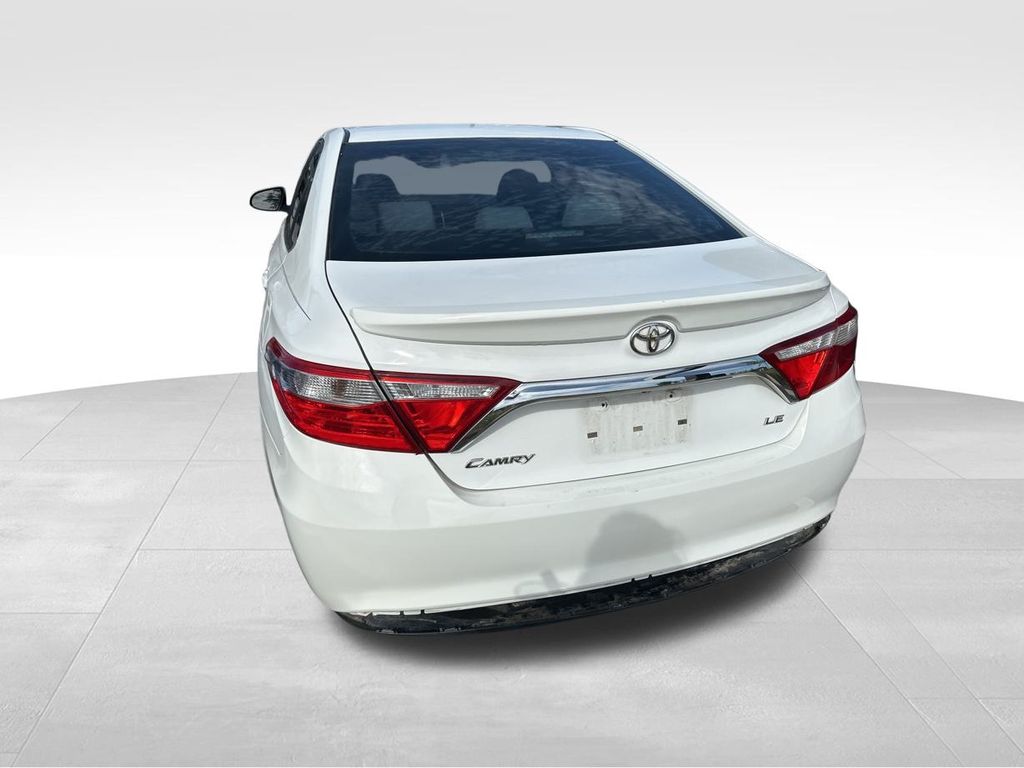 2015 White Toyota Camry LE FWD Sedan