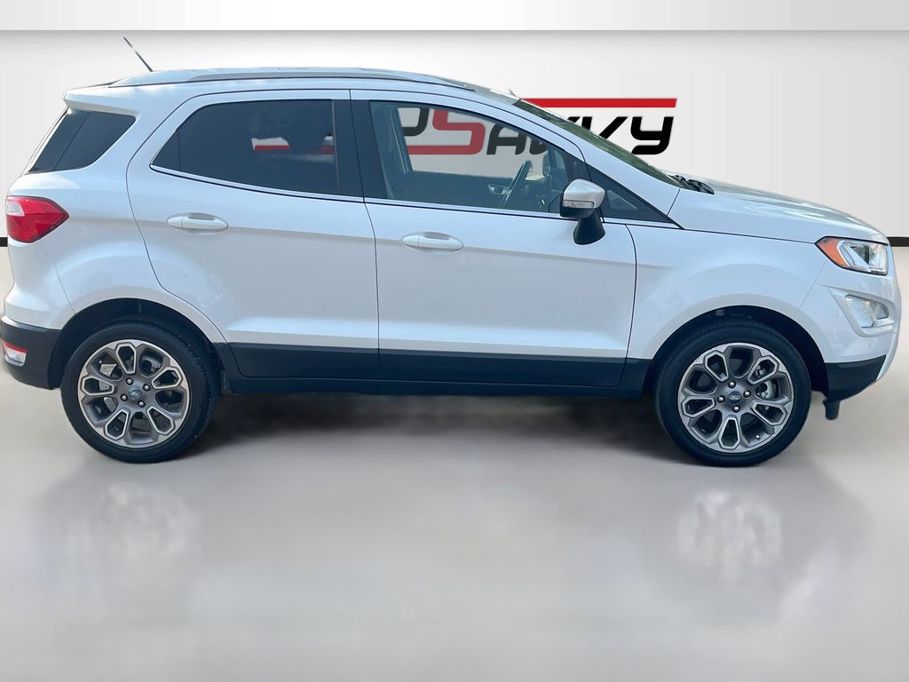 Used 2021 White Ford Titanium image 8