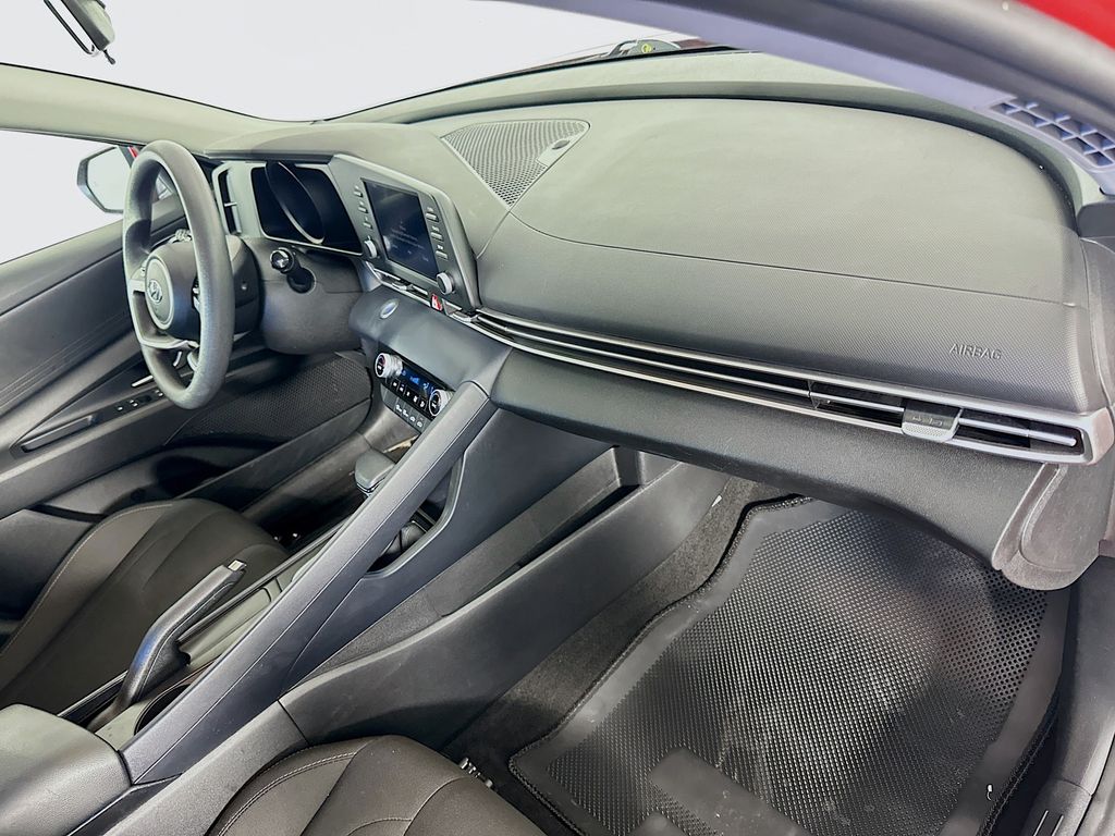 Thumbnail: 2023 Hyundai Elantra - 27