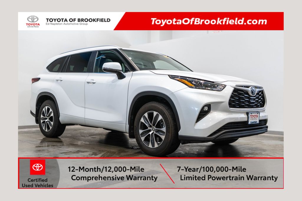 Pearl 2026 Toyota Highlander SUV / Crossover All-Wheel Drive 8-Speed Automatic