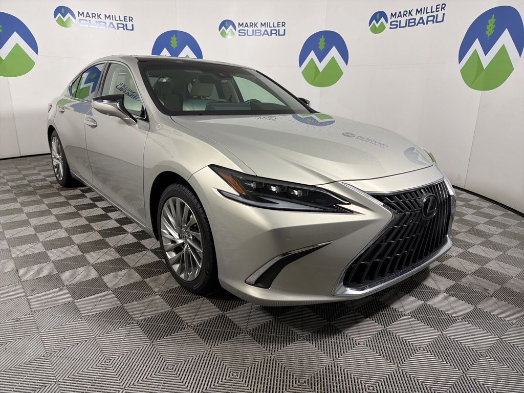 2022 Lexus ES 350 350 Ultra Luxury's photo
