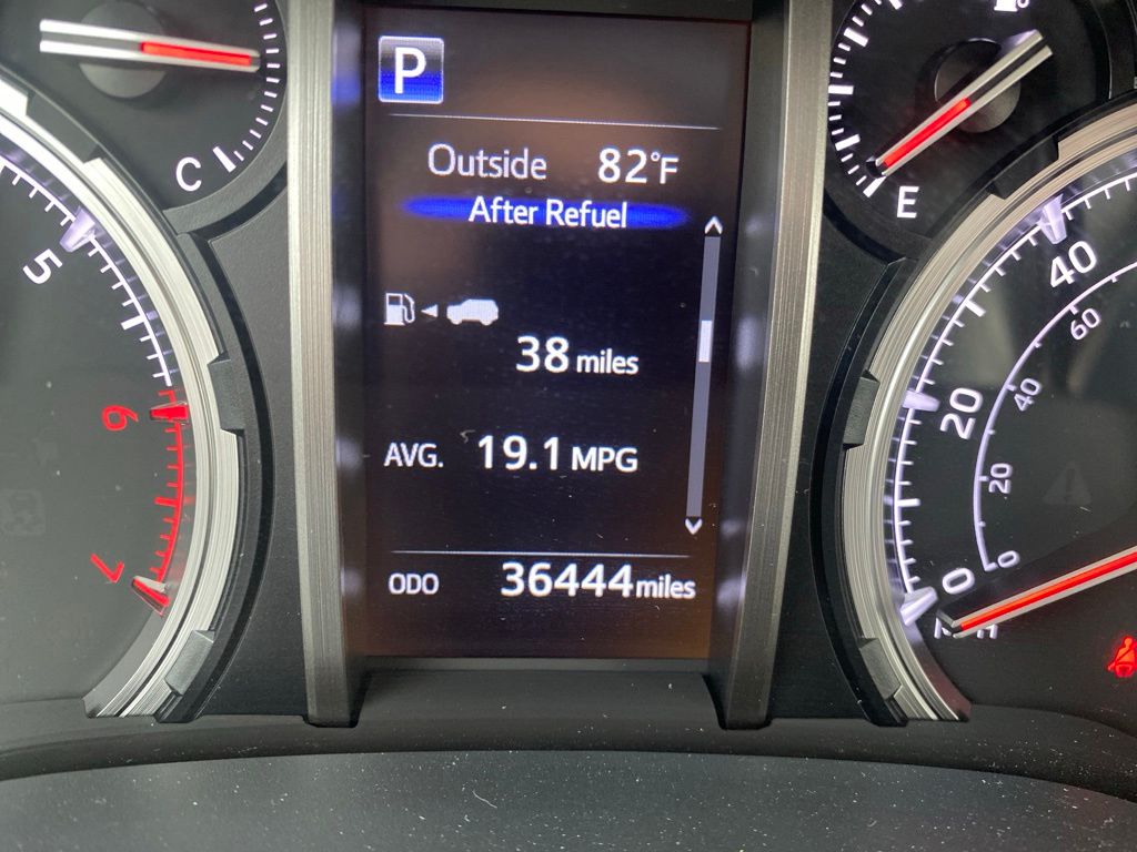 Magnetic Gray Metallic 2022 Toyota 4Runner SUV / Crossover Four-Wheel Drive 5-Speed Automatic