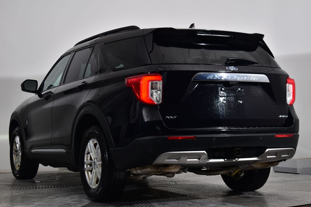 2022 Ford Explorer XLT 3