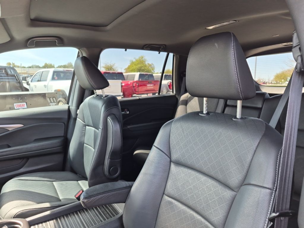 Used Car 2021 Honda Passport  Ex-l For Sale Under $25,000 In Austin, Texas