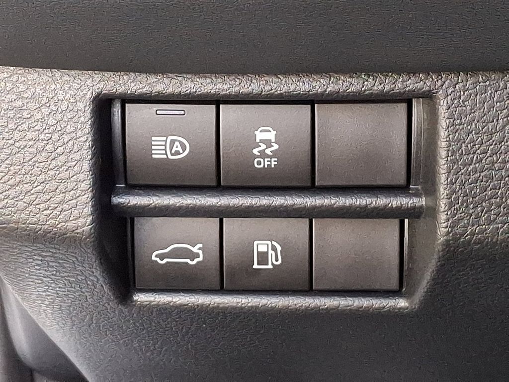 Thumbnail: 2019 Toyota Avalon - 25