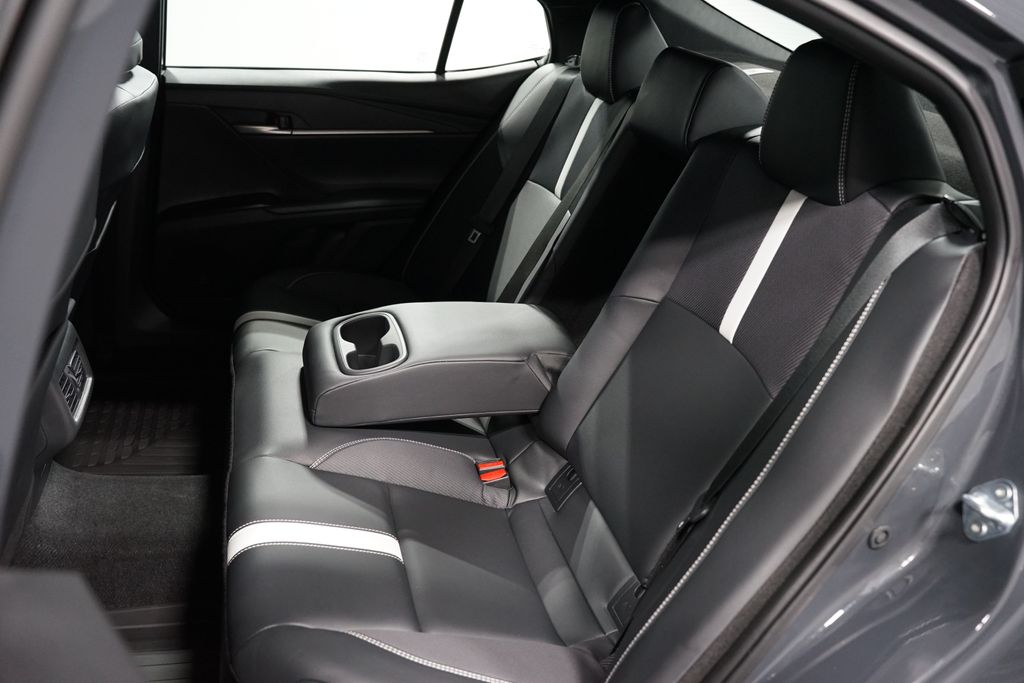 Thumbnail: 2025 Toyota Camry - 30