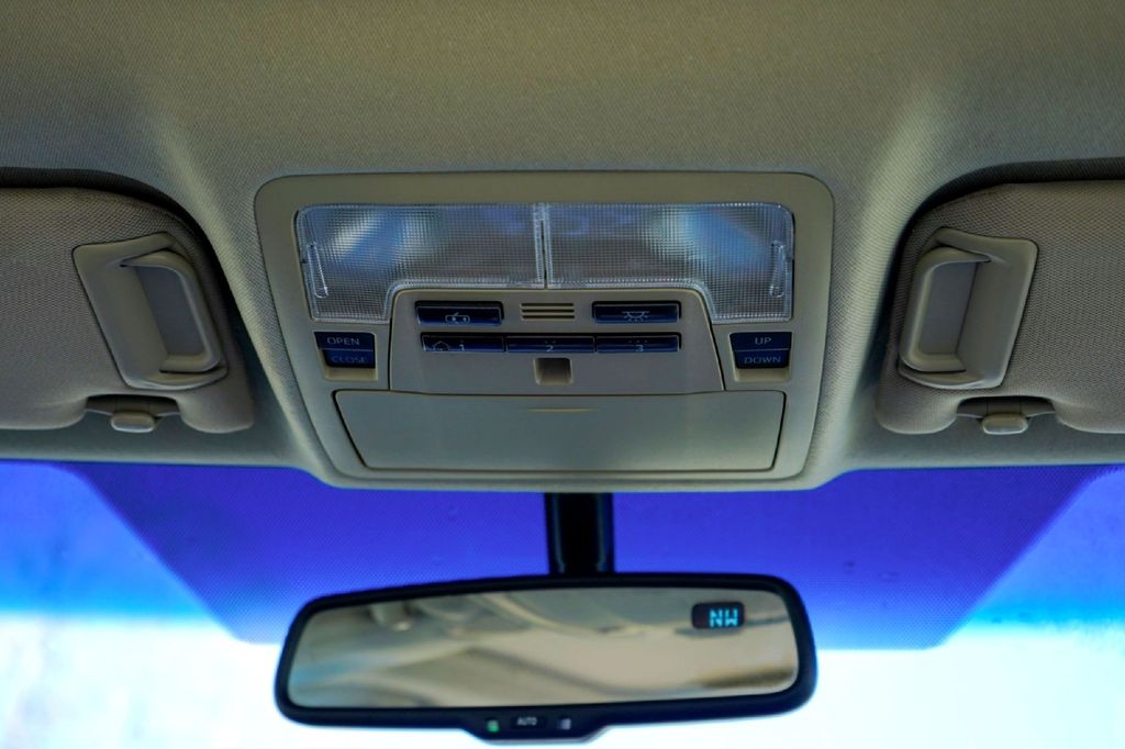 Used Car 2012 Toyota Camry  Xle For Sale Under $12,000 In Taylor, Texas