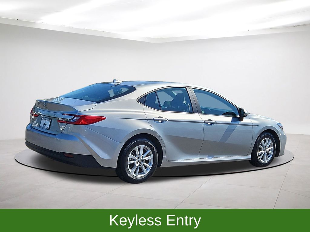 2025 Toyota Camry LE - 6