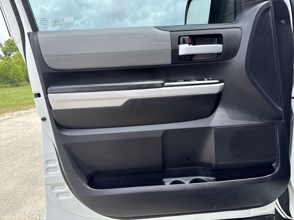 2020 Toyota Tundra Limited - 9