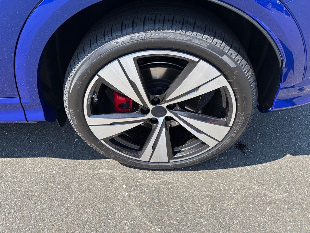 Thumbnail: 2026 Audi SQ5 - 15