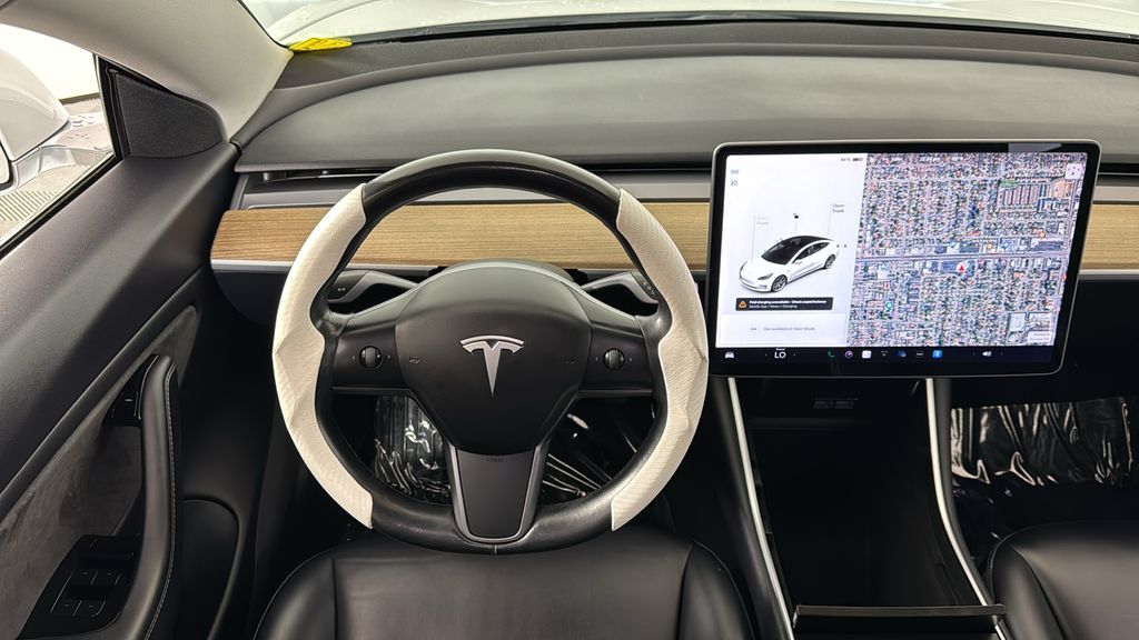 2018 Tesla Model 3 Mid Range 11