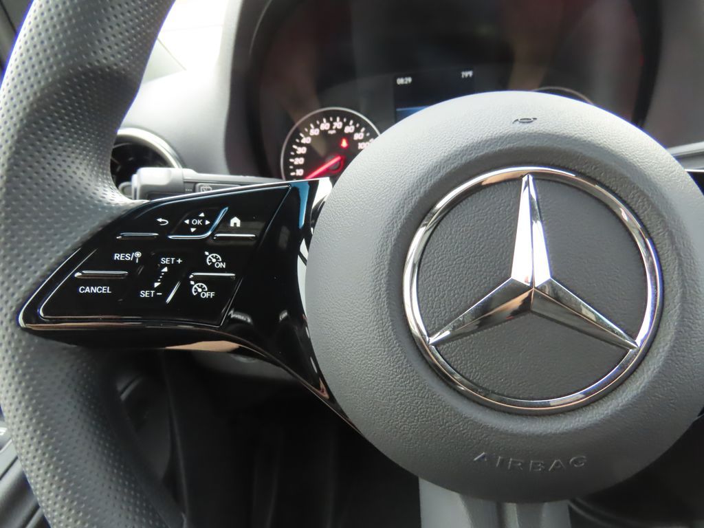 Thumbnail: 2025 Mercedes-Benz Sprinter - 12