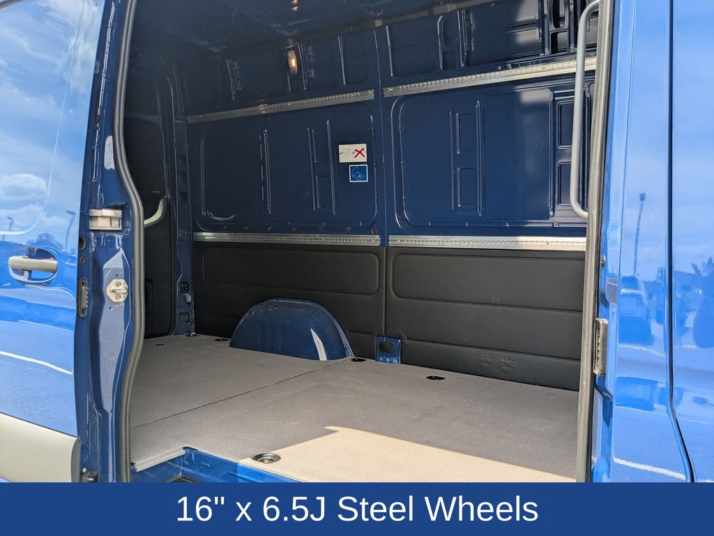 2026 Mercedes-Benz Sprinter 2500 Standard Roof 4-Cyl Diesel HO