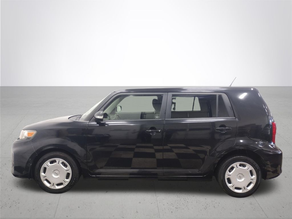 2013 Scion xB Base