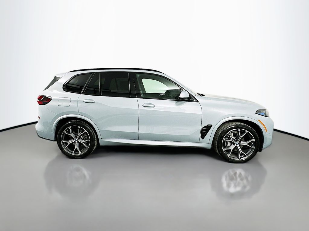 Thumbnail: 2026 BMW X5 - 4
