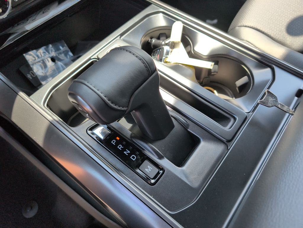 New 2026 Gray Ford Lariat image 25