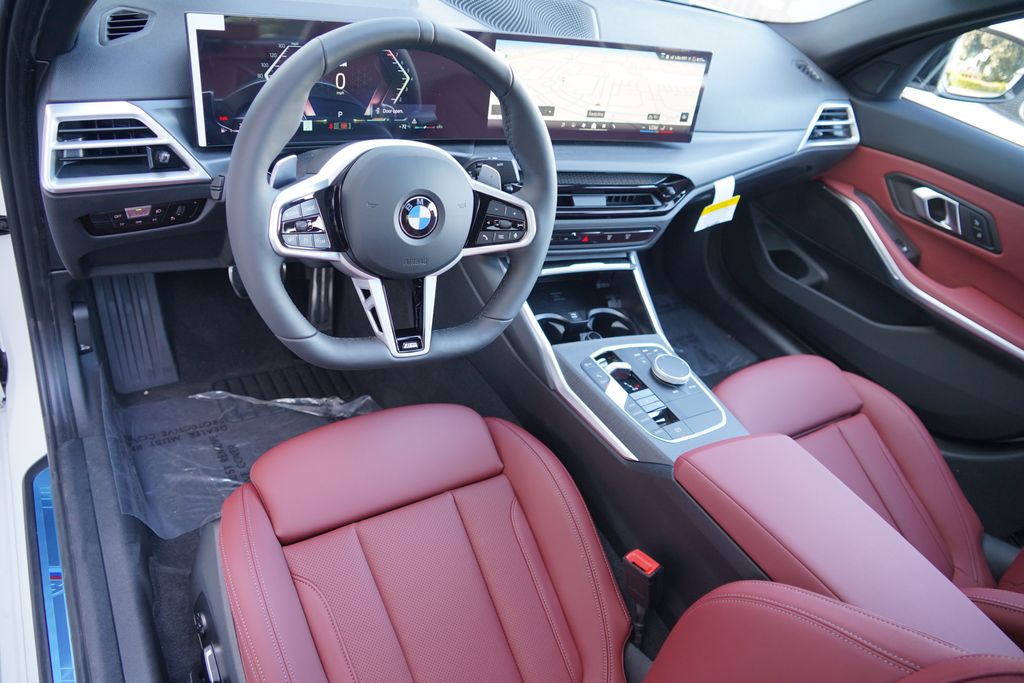 Thumbnail: 2026 BMW 3 Series - 12