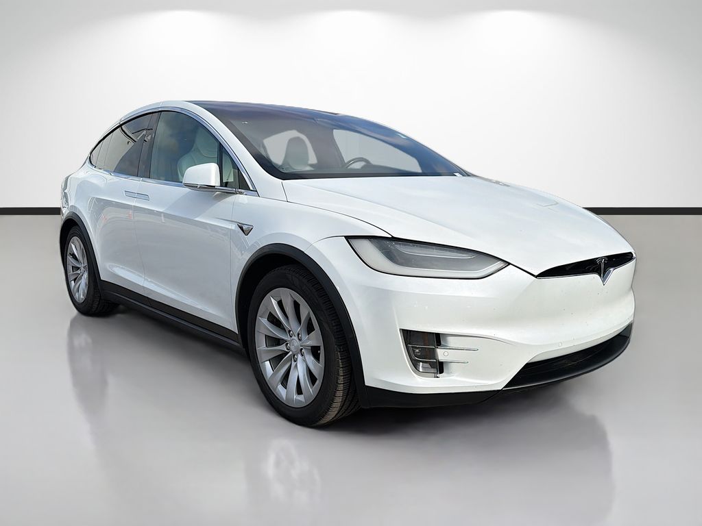 Pearl White Multi-Coat 2018 Tesla Model X 75D AWD SUV / Crossover All-Wheel Drive 1-Speed Automatic