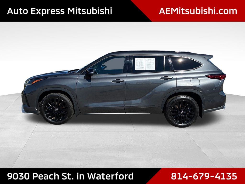 2023 Toyota Highlander XSE - 3