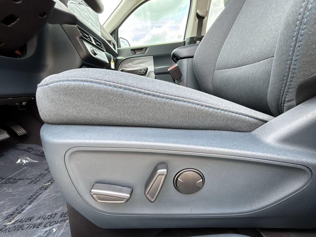 New 2026 Space White Metallic Ford XLT image 14