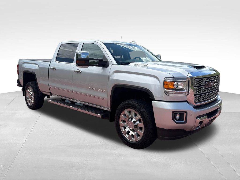 Quicksilver Metallic 2019 GMC Sierra 2500HD Denali Crew Cab 4WD Pickup Truck Four-Wheel Drive 6-Speed Automatic