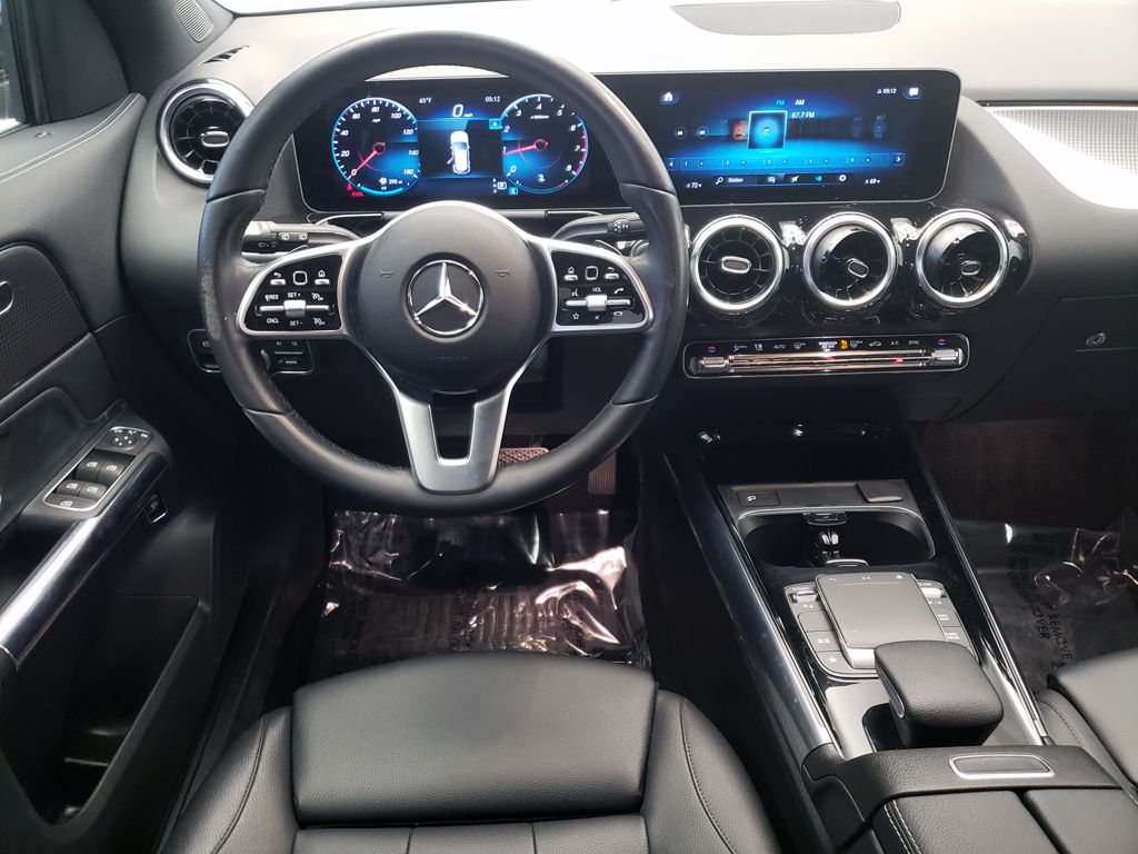 Thumbnail: 2021 Mercedes-Benz GLA - 23