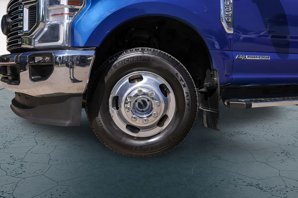 Used Car 2022 Ford F-350sd  Lariat For Sale Under $60,000 In Austin, Texas