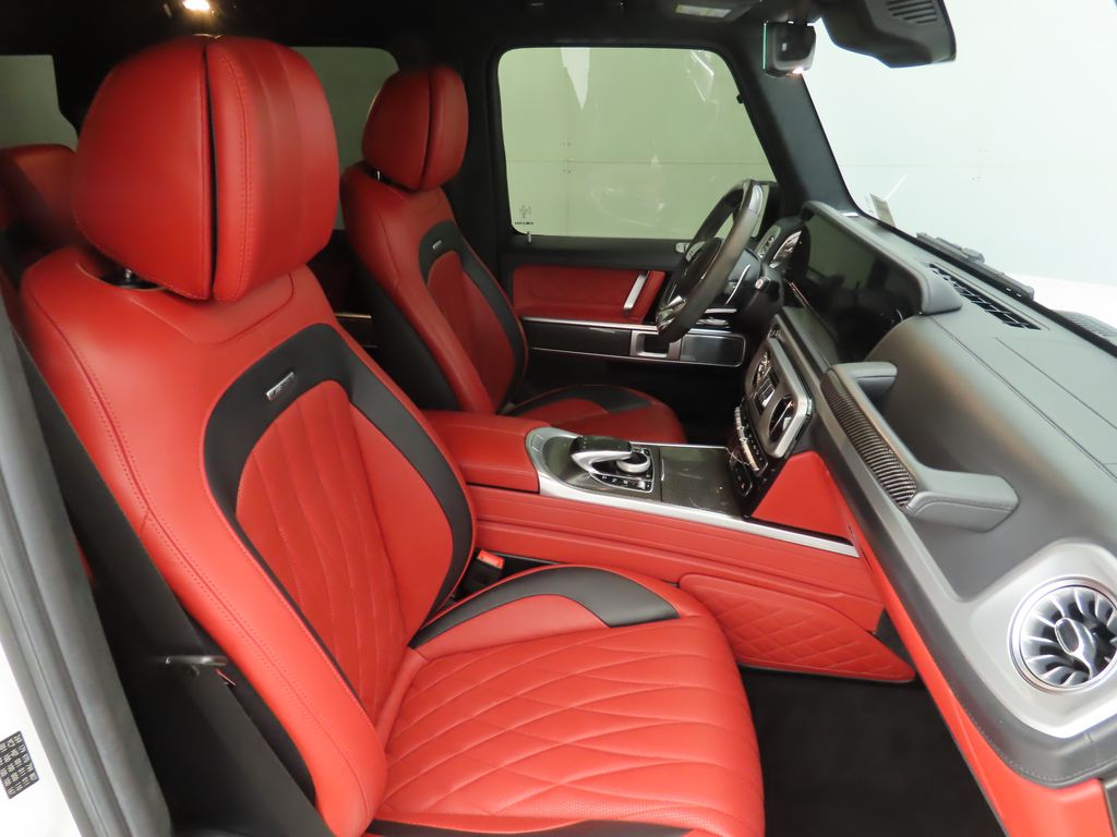 Thumbnail: 2021 Mercedes-Benz G-Class - 21