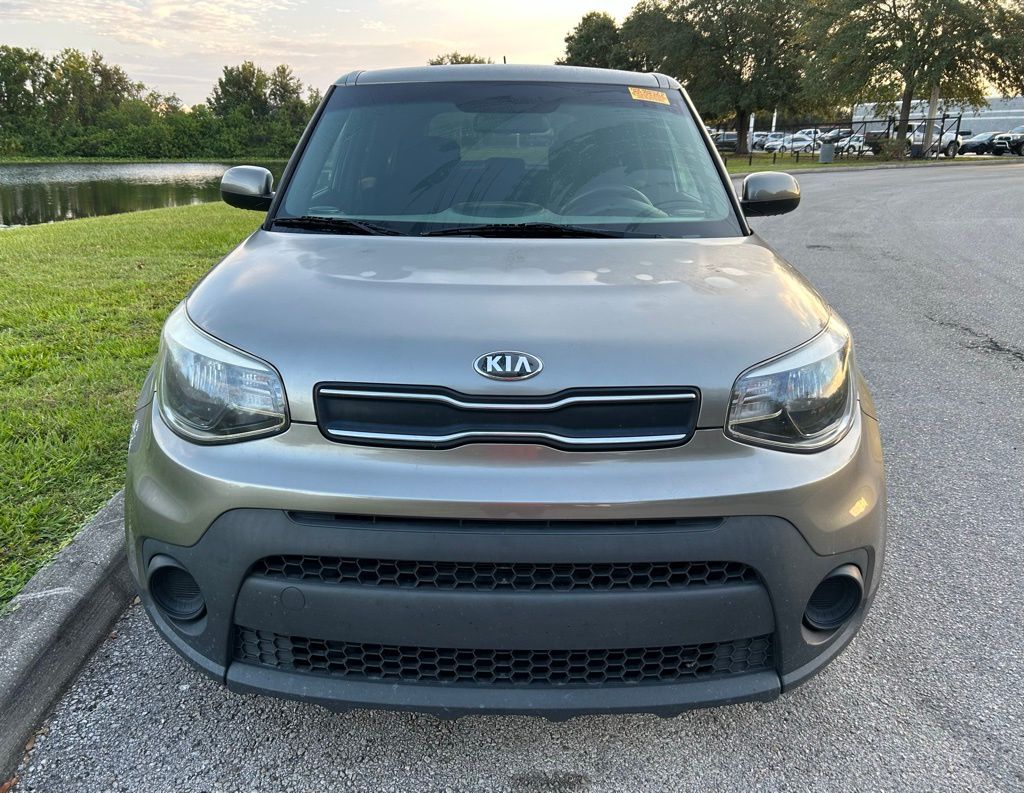 Thumbnail: 2017 Kia Soul - 8