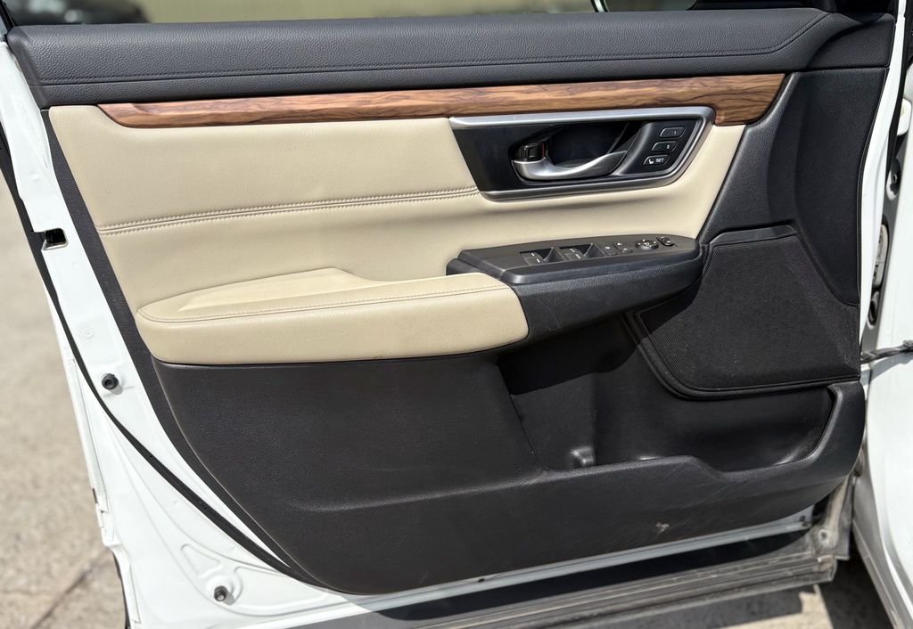 2019 Honda CR-V Touring White at South Houston Nissan