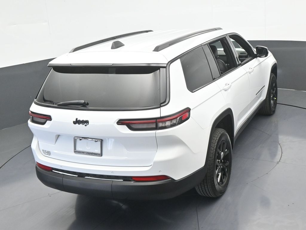 Used 2025 Bright White Clearcoat Jeep Altitude image 42