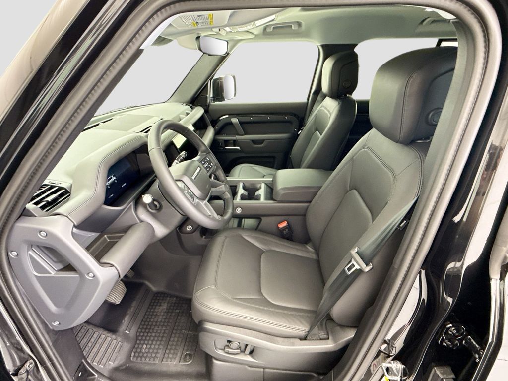 Thumbnail: 2026 Land Rover Defender - 18
