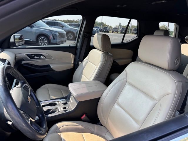 Used 2022 Chevrolet Traverse SUV