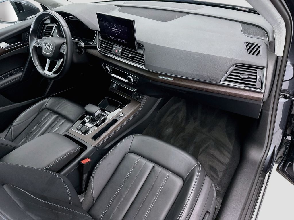 Thumbnail: 2023 Audi Q5 - 15